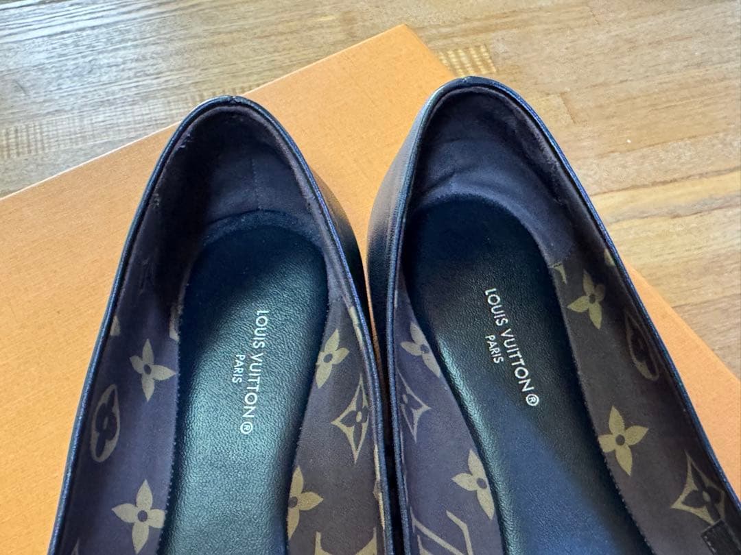 LOUIS VUITTON リボン付きフラットシューズ size38中24.5