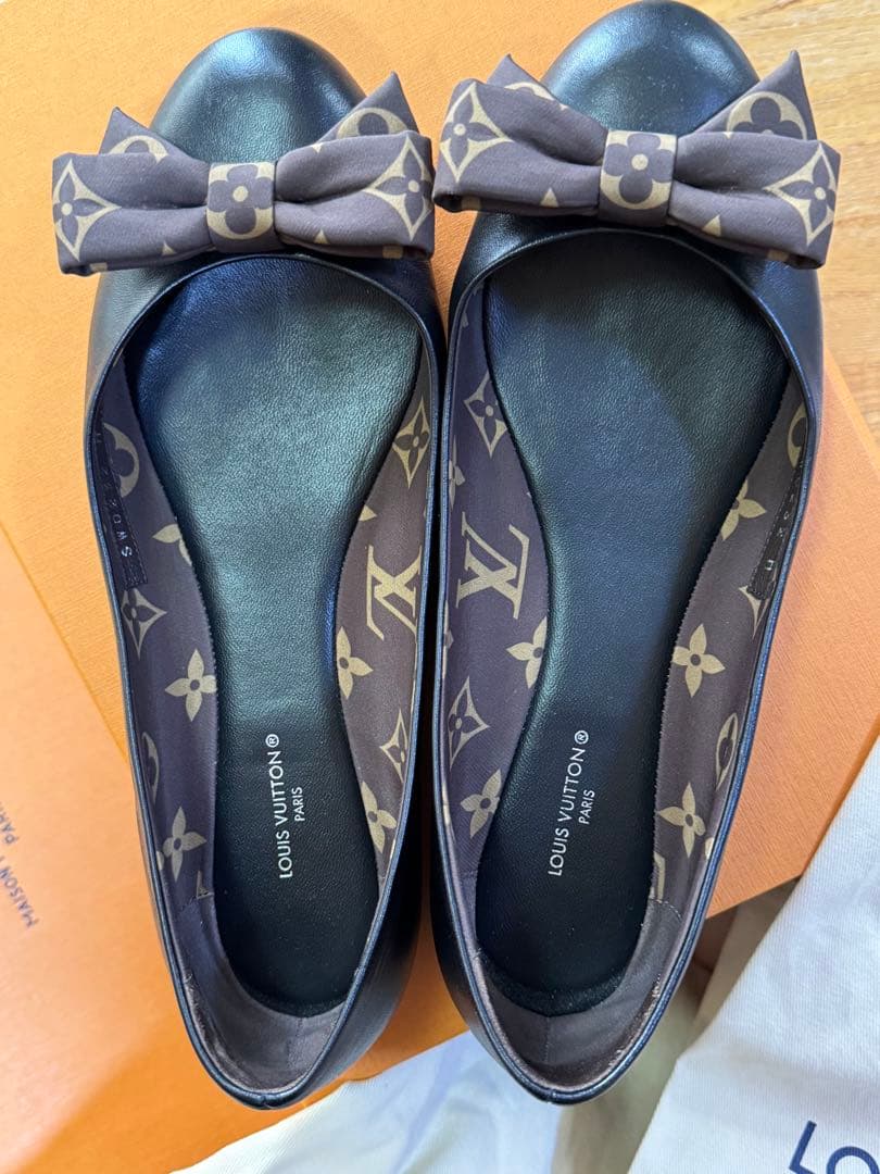 LOUIS VUITTON リボン付きフラットシューズ size38中24.5
