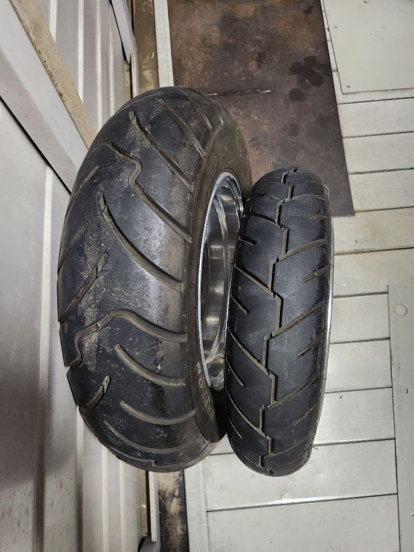 モンキーゴリラ　10インチキャストホイールタイヤセット