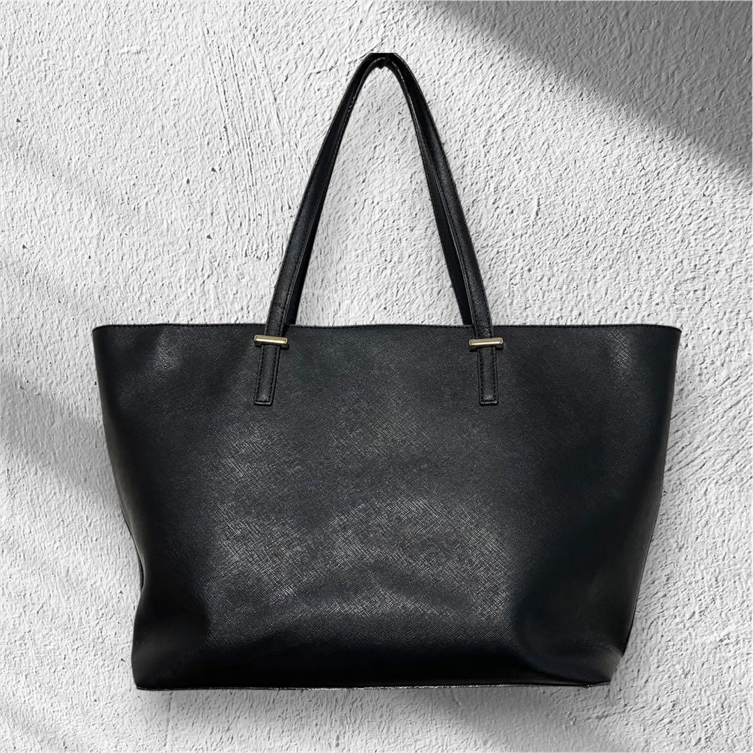 【美品】ケイトスペード トートバッグ サフィアーノレザー 黒 逆台形 船形 A4