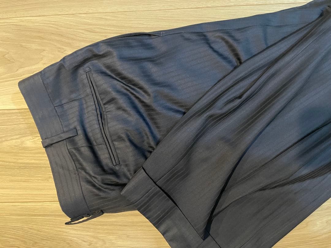 【美品】Ermenegildo Zegna ネイビー ストライプオーダースーツ