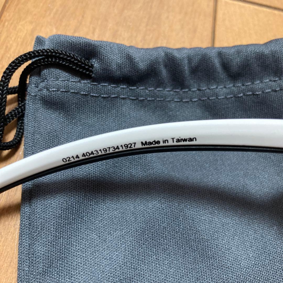 スポーツサングラス　uvex