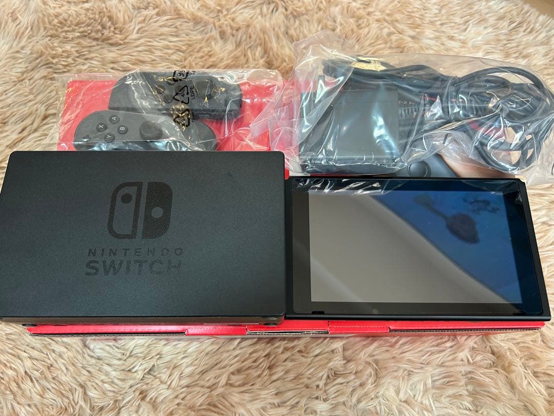 Nintendo Switch 本体 ブラック ジョイコン付き、おまけ付き