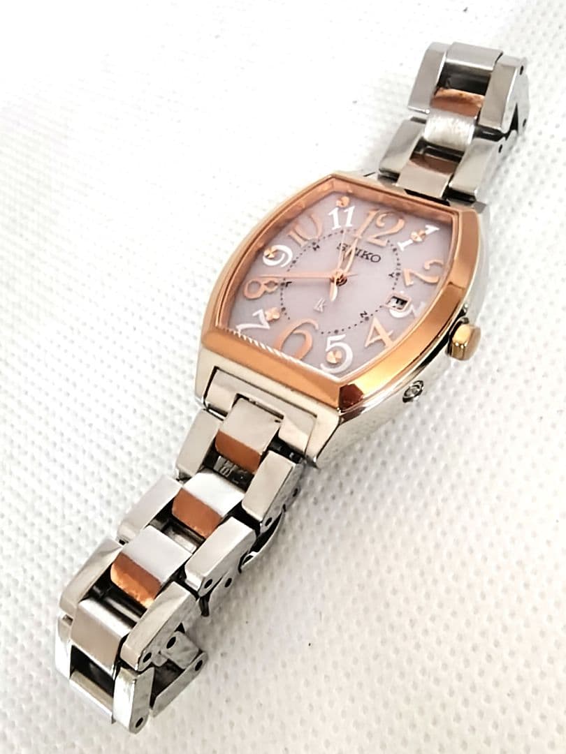 【電波ソーラー、極美品】SEIKO　セイコー　ルキア　1B22-0BB0