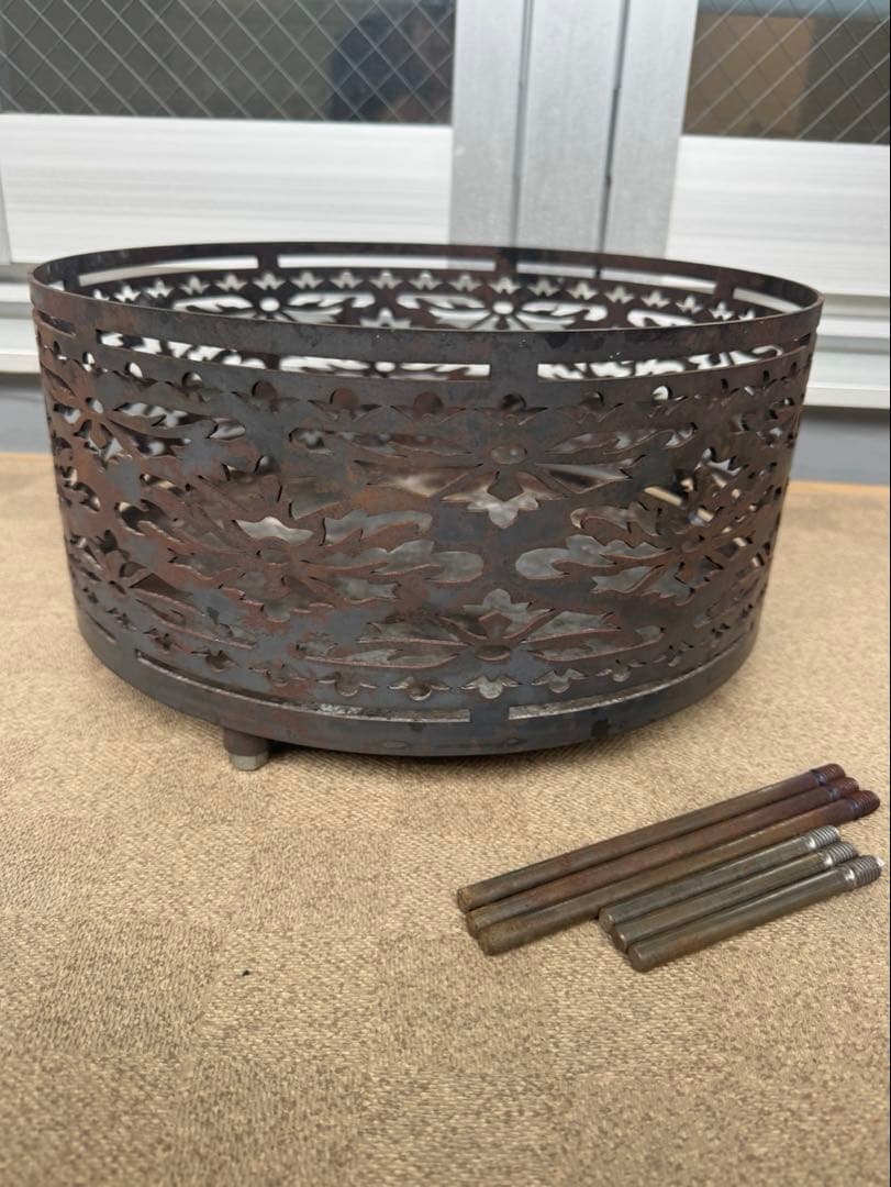 サンゾクマウンテン 悪Tega warutega焚き火台　キャンプ