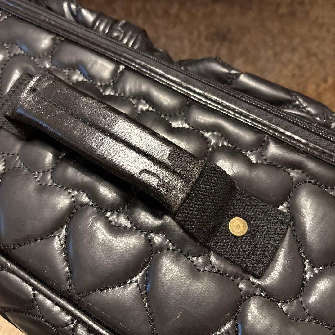 ネジの外れてるAB型　BETSEY JOHNSON キャリーバッグ