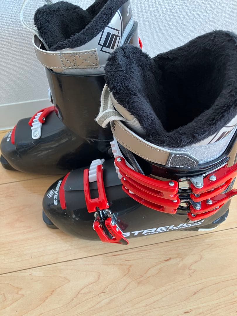 ジュニアスキーセット（ATOMIC150）