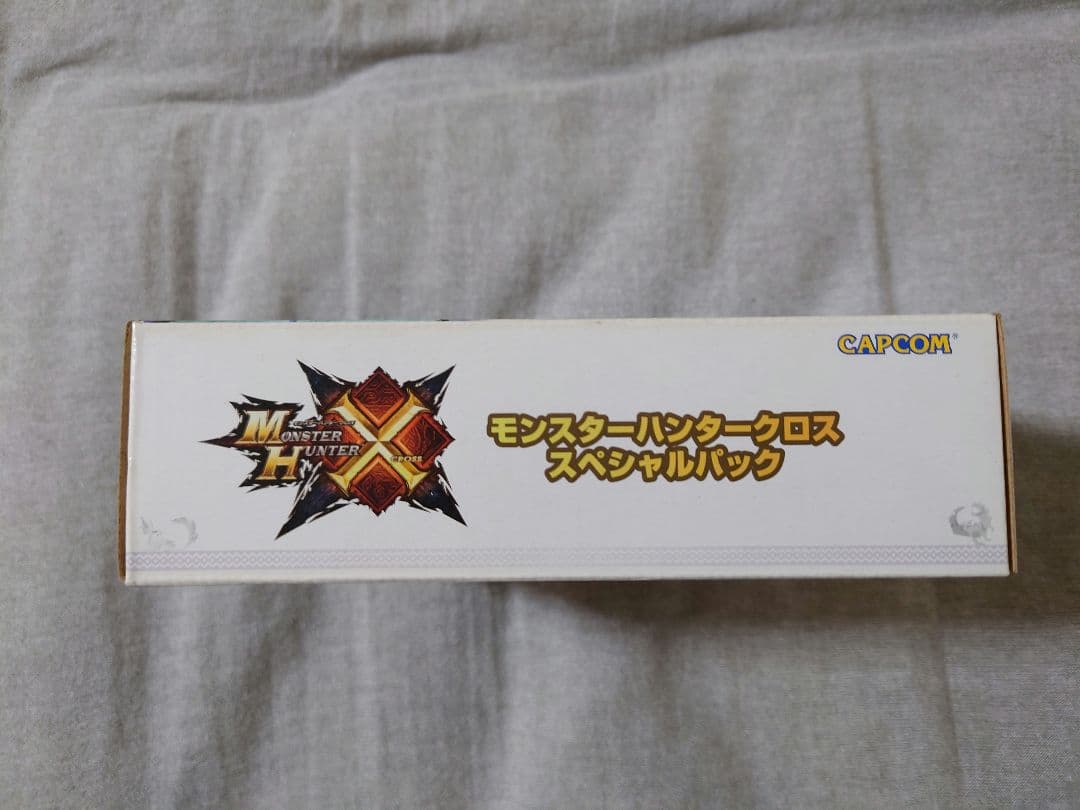 New Nintendo 3DS LL モンスターハンタークロス 箱のみ