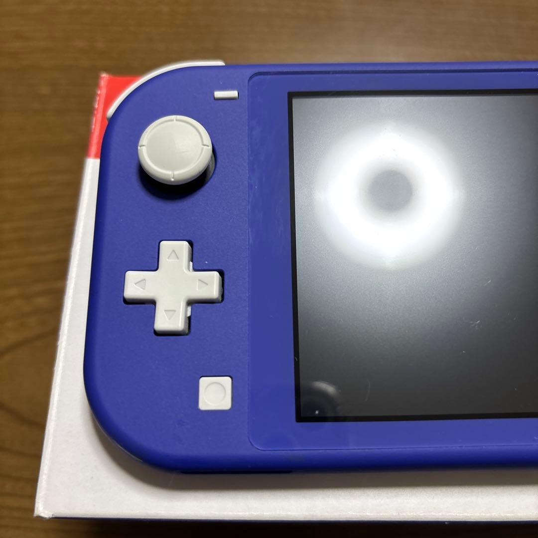 A*.様 Nintendo Switch Lite ブルー 本体 超美品 アダプ