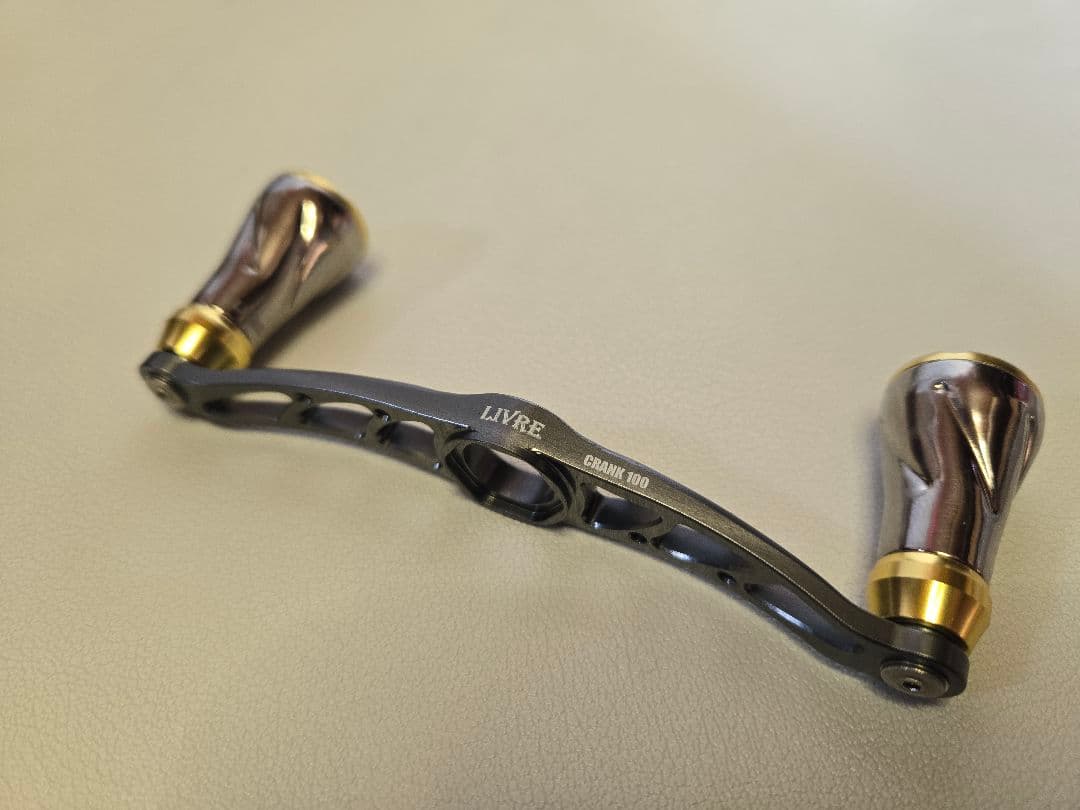 LIVRE CRANK 100 フォルテノブ　リブレ　ベイトリール　ハンドル