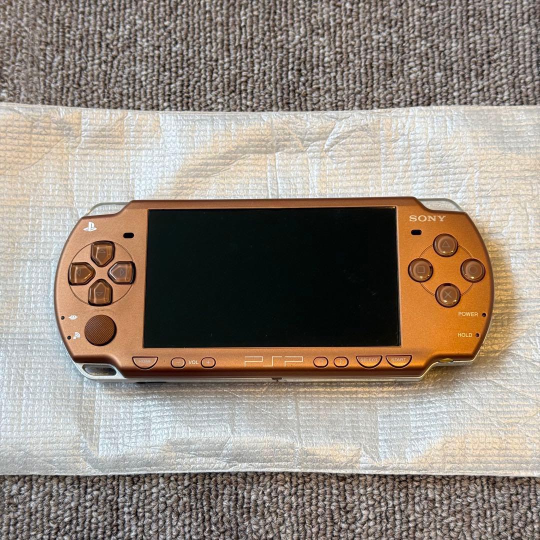 PSP-2000 マットブロンズ 箱付き