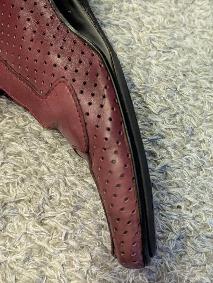 プラダ　ビジネスシューズ