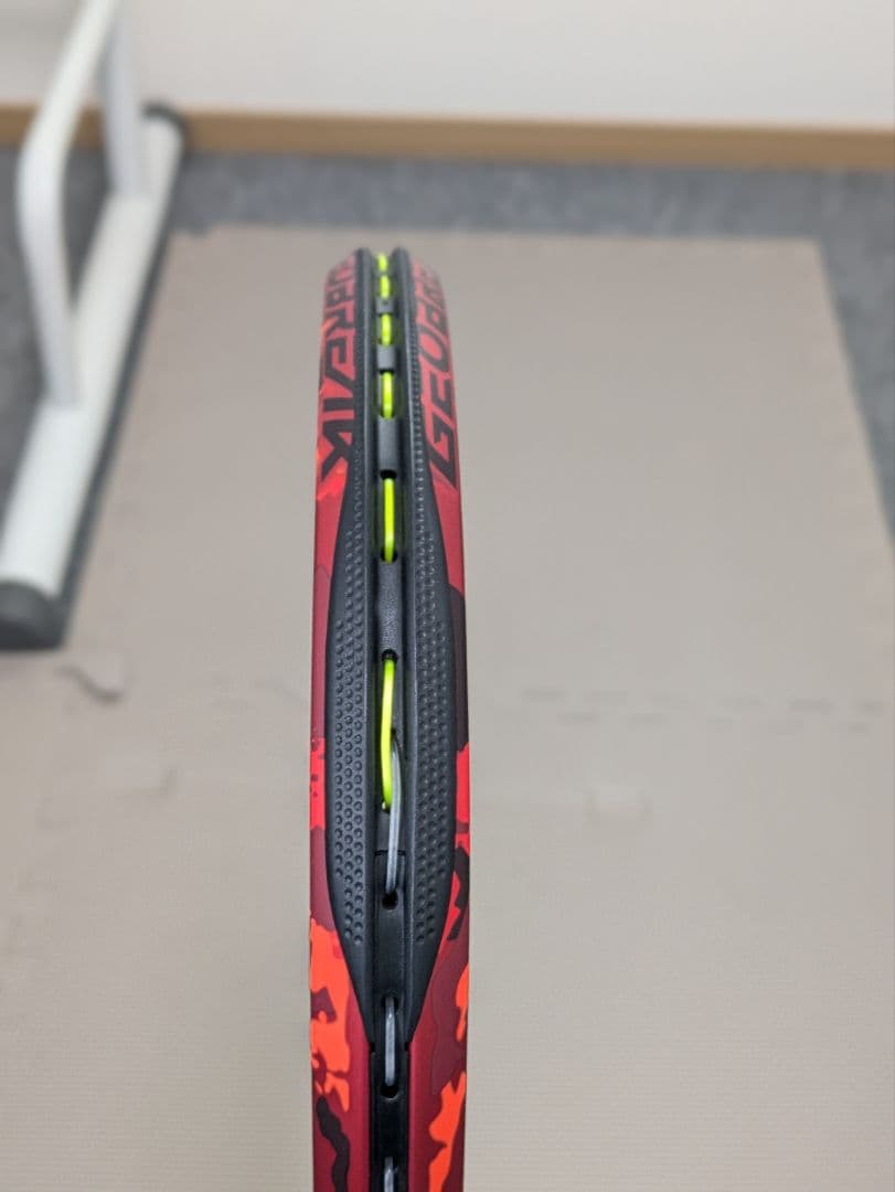 ソフトテニスラケット ジオブレイク 70V　タンゴレッドUL1