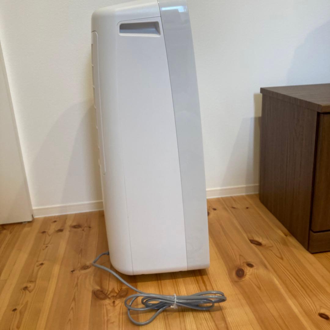 衣類乾燥除湿機　CV-S180 SHARP ホワイト