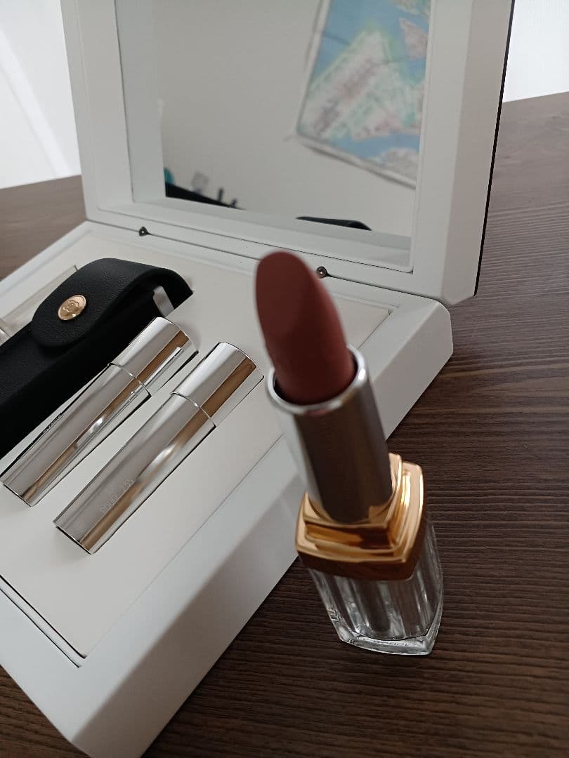 CHANEL 31 LE ROUGEコフレ　トランテアン