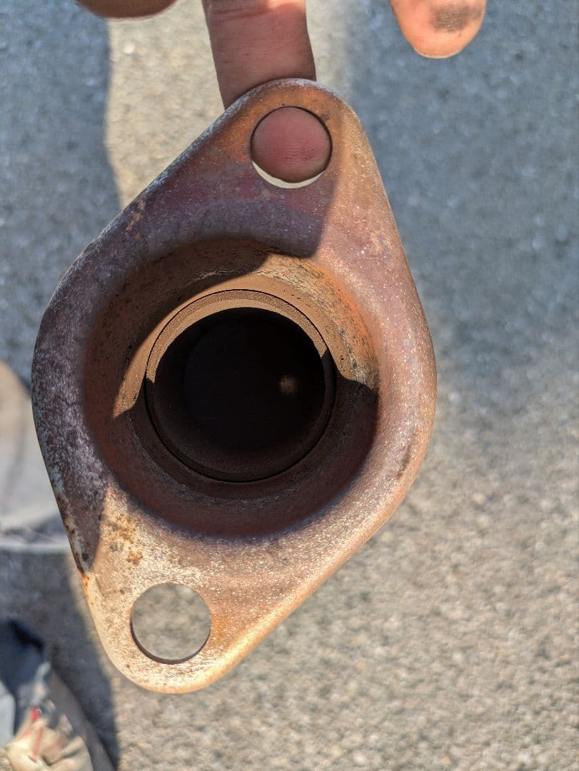 触媒　キャタライザー　三菱　ミニキャブバン