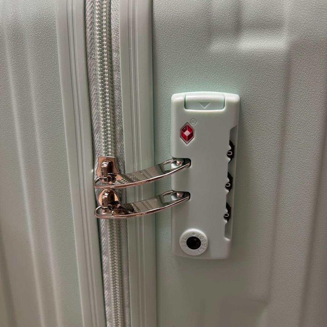 ディズニー しまむら アリエル ちはるさん スーツケース 5点セット　キャリー