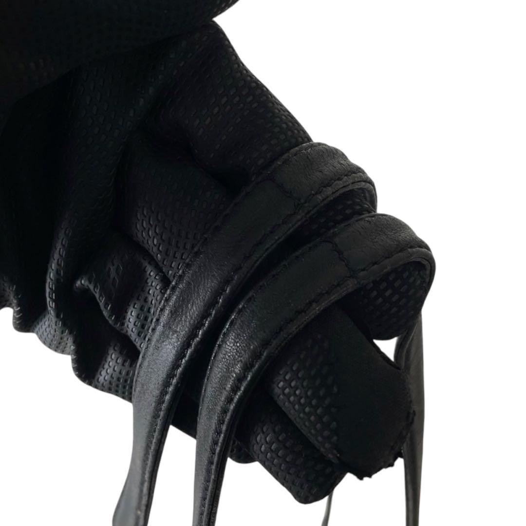 プラダ　ナイロン　三角ロゴ　レザー　トートバッグ　肩掛け　ブラック　 4539