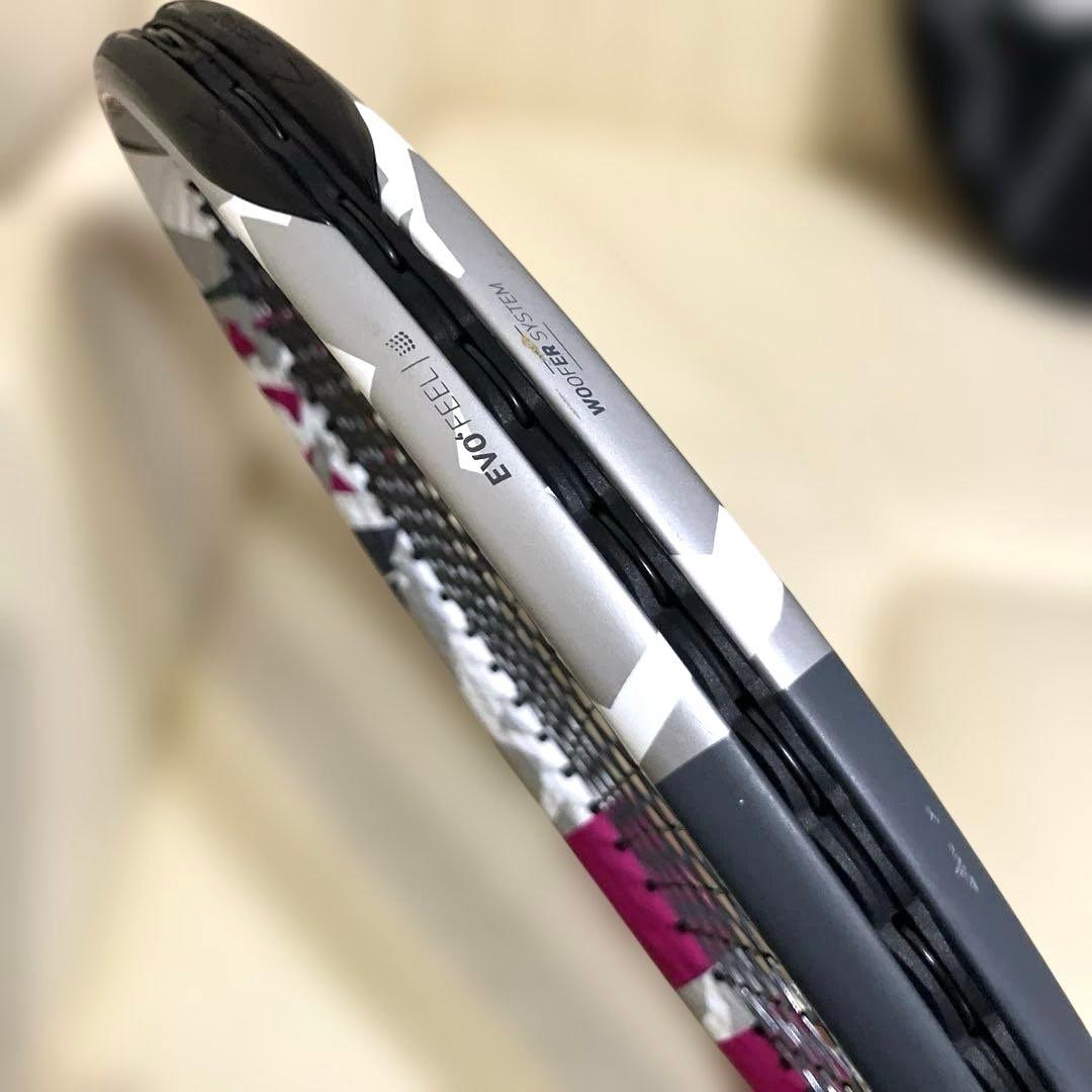 バボラエボアエロラケット(硬式)グリップ1