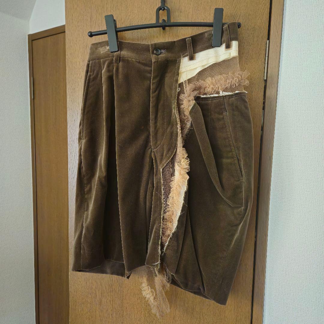 COMME des GARCONSコム・デ・ギャルソン装飾ショートパンツ