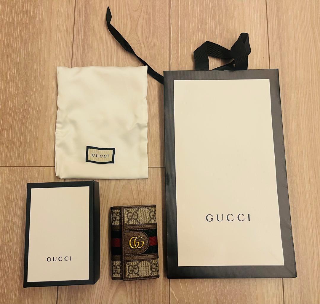 新品！箱・袋付！GUCCIグッチ　キーケース☆