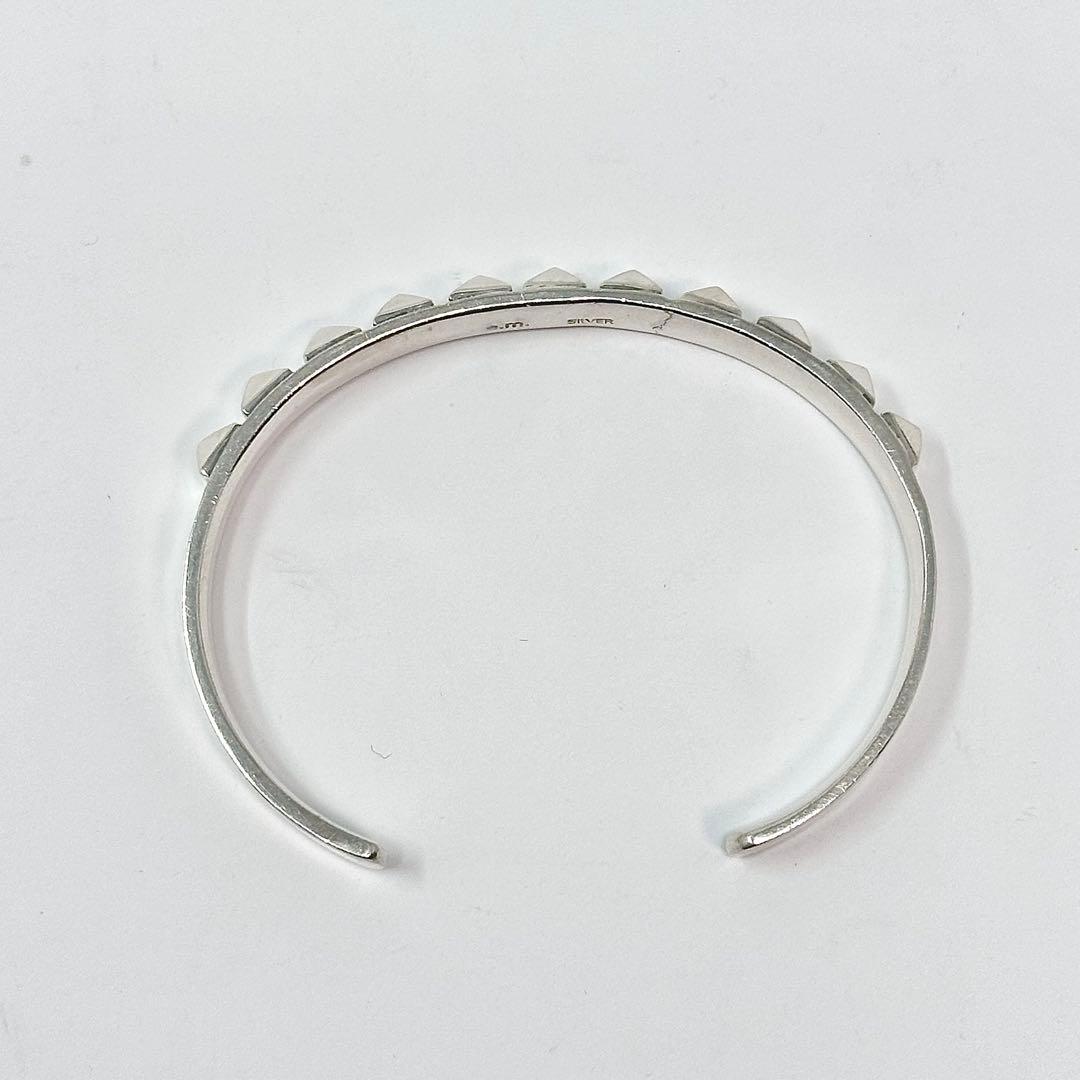 e.m. イーエム　スタッズ　ダイヤモンドポイント　シルバー　バングル