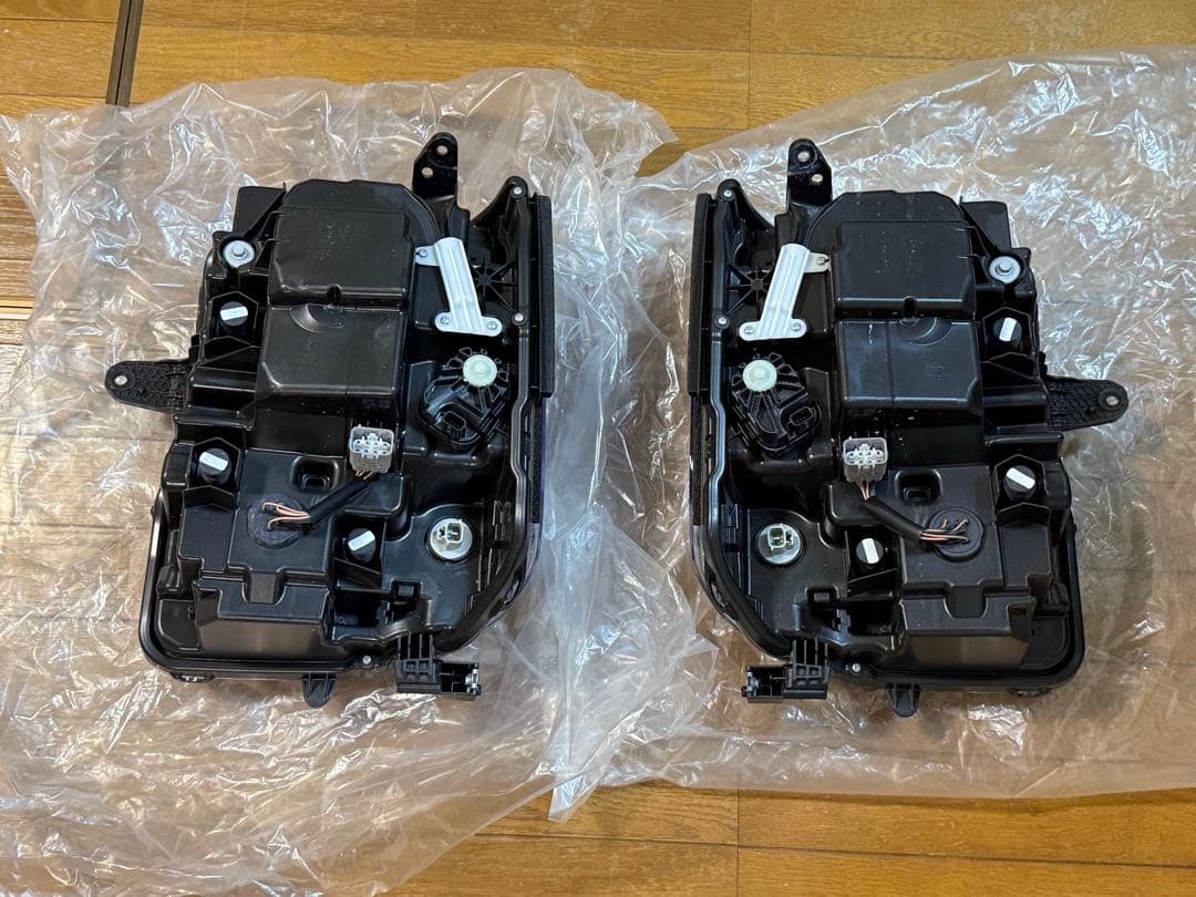 17系エブリイワゴン　6型〜用　純正LEDヘッドライト