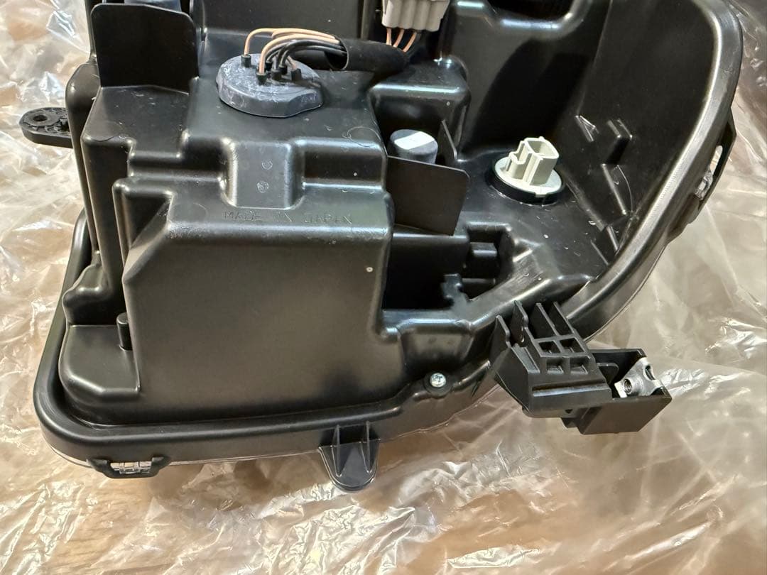 17系エブリイワゴン　6型〜用　純正LEDヘッドライト