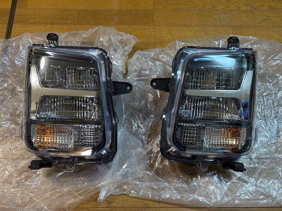 17系エブリイワゴン　6型〜用　純正LEDヘッドライト