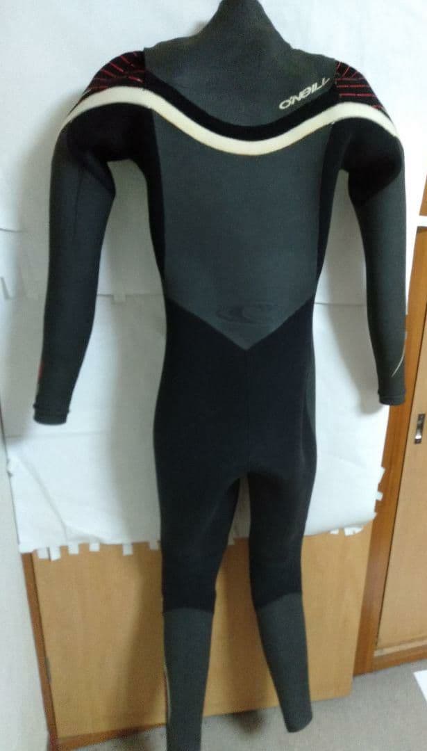 【ジャックオニール（O’NEILL）のウェットスーツ】