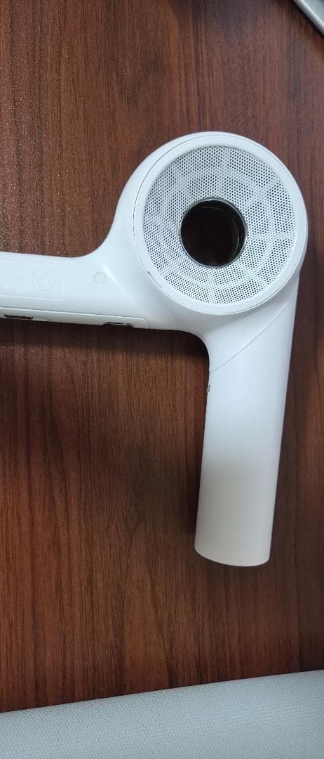 ヘアドライヤー MAGNET hcd g06w