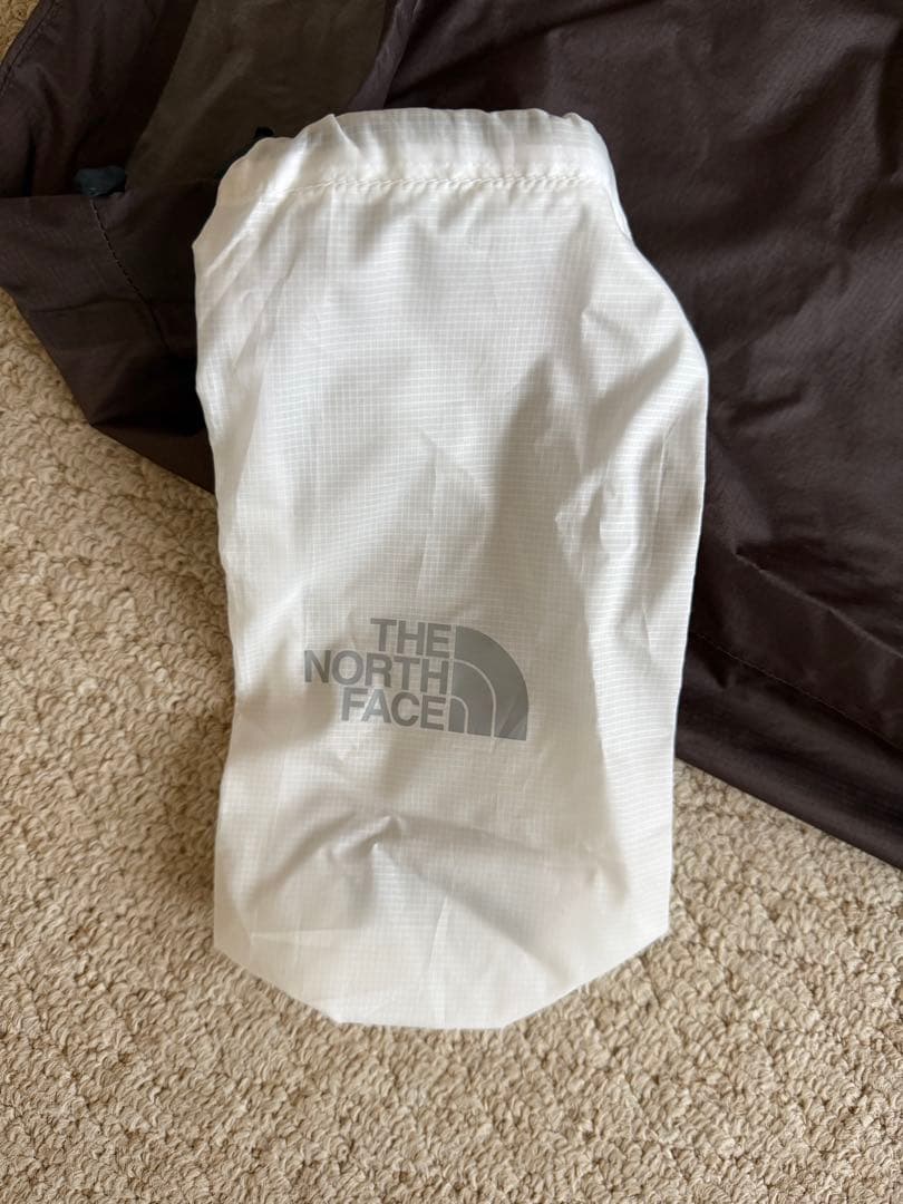 ちわ　新品　THE NORTH FACE ノースフェイス　タプト ポンチョ