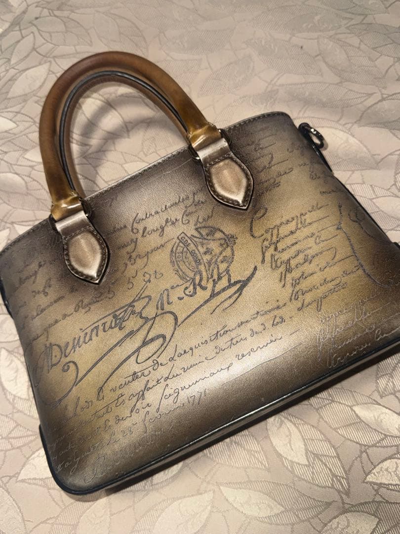 よかもん‼️ベルルッティ　トゥジュール ガリバー スクリットレザー