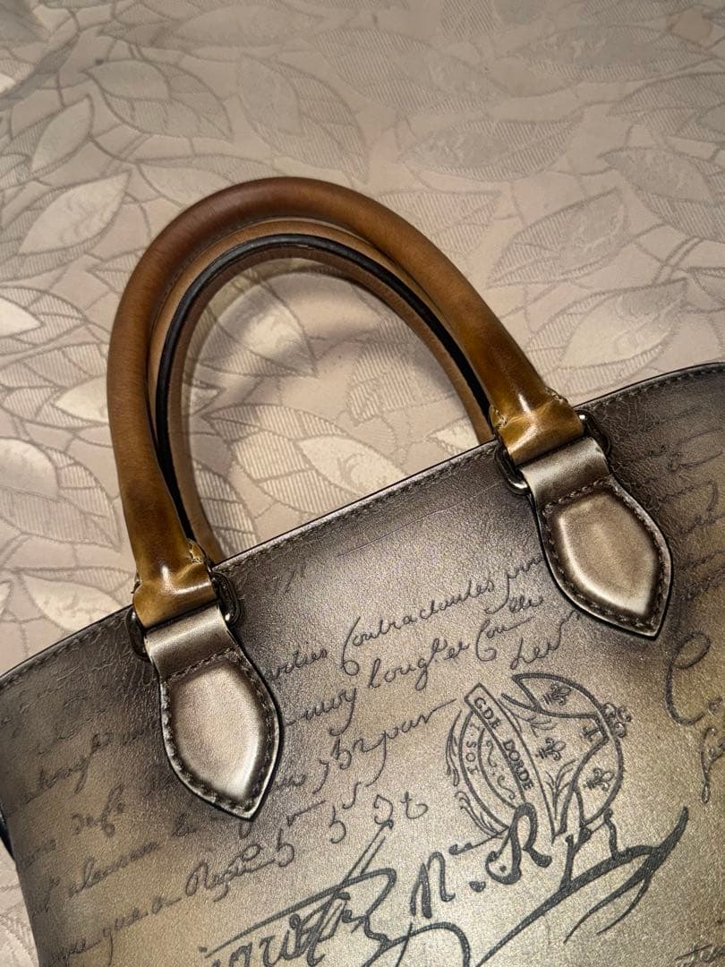 よかもん‼️ベルルッティ　トゥジュール ガリバー スクリットレザー