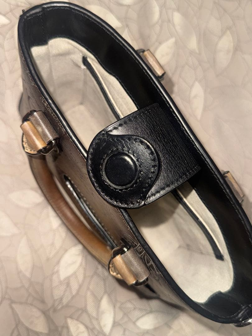 よかもん‼️ベルルッティ　トゥジュール ガリバー スクリットレザー