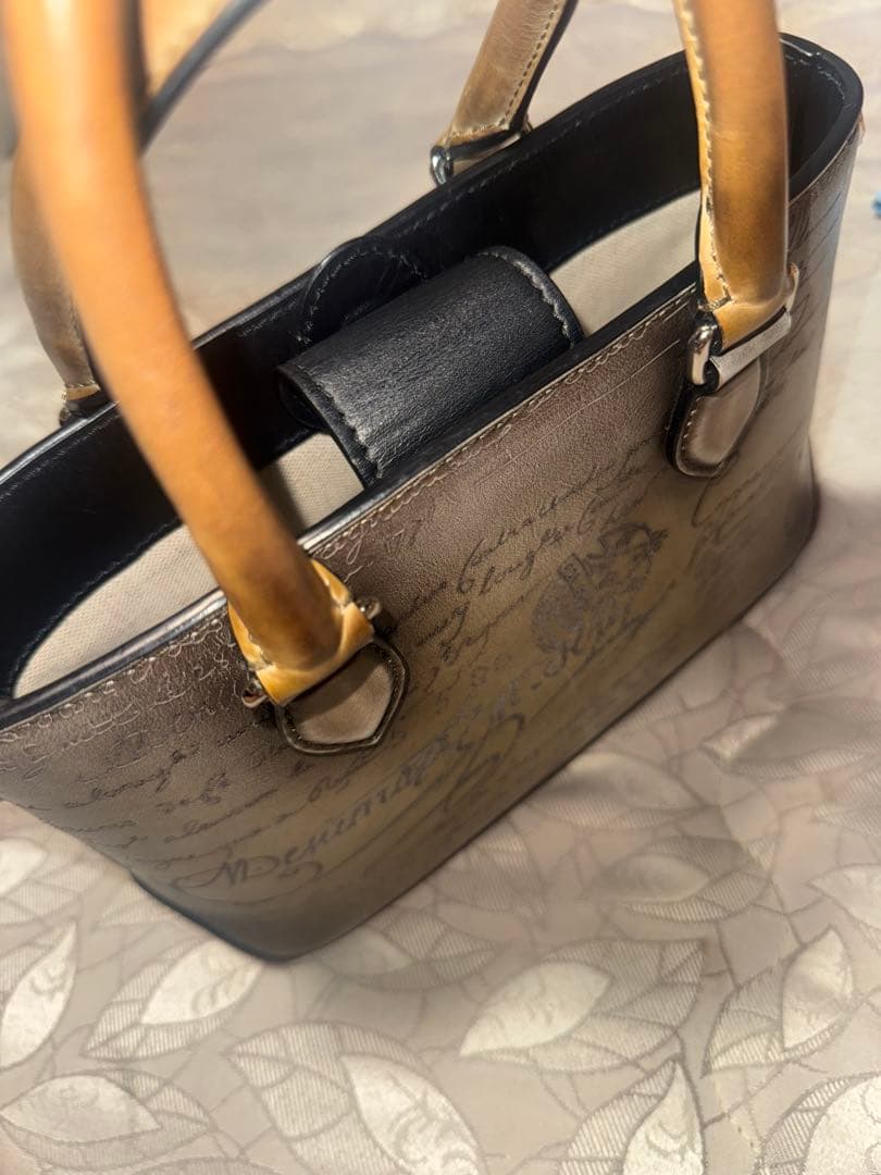 よかもん‼️ベルルッティ　トゥジュール ガリバー スクリットレザー