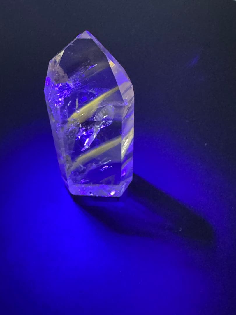 【激レア】希少　天然石　パウエライト入りアメシスト