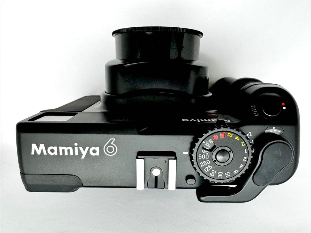 【新同・美品】ニューマミヤ６本体 ＋ レンズ75mm ＋150mm