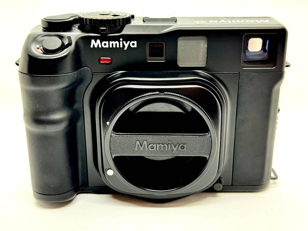 【新同・美品】ニューマミヤ６本体 ＋ レンズ75mm ＋150mm