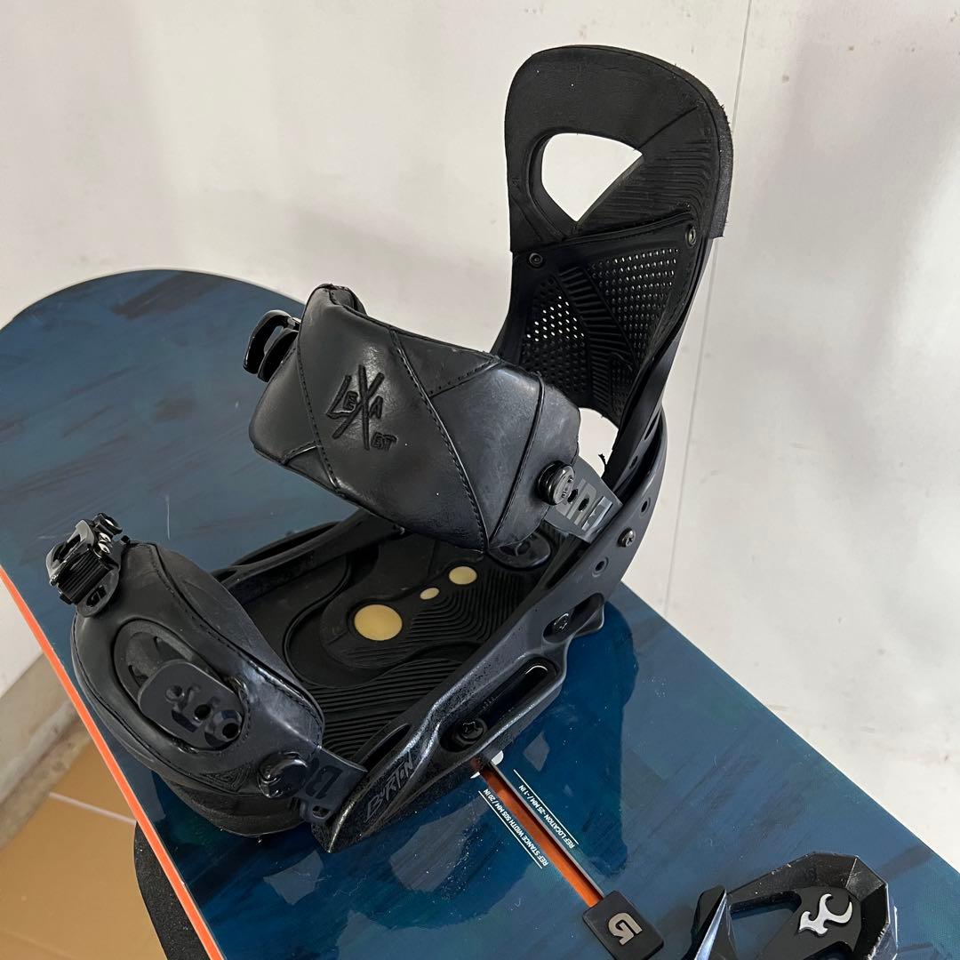 BURTON 3点セット　初心者おすすめ　バインディング付　ケース&板2枚