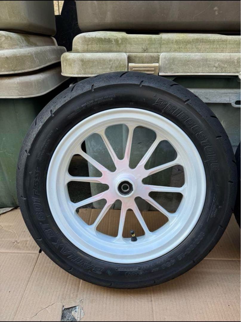 NSR50新品モダンワークス22年製ハイグリップタイヤ12インチ