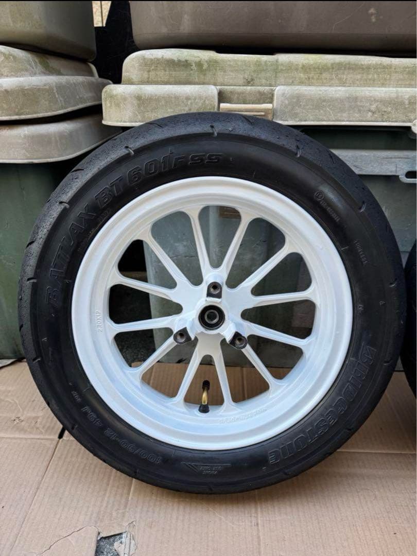 NSR50新品モダンワークス22年製ハイグリップタイヤ12インチ