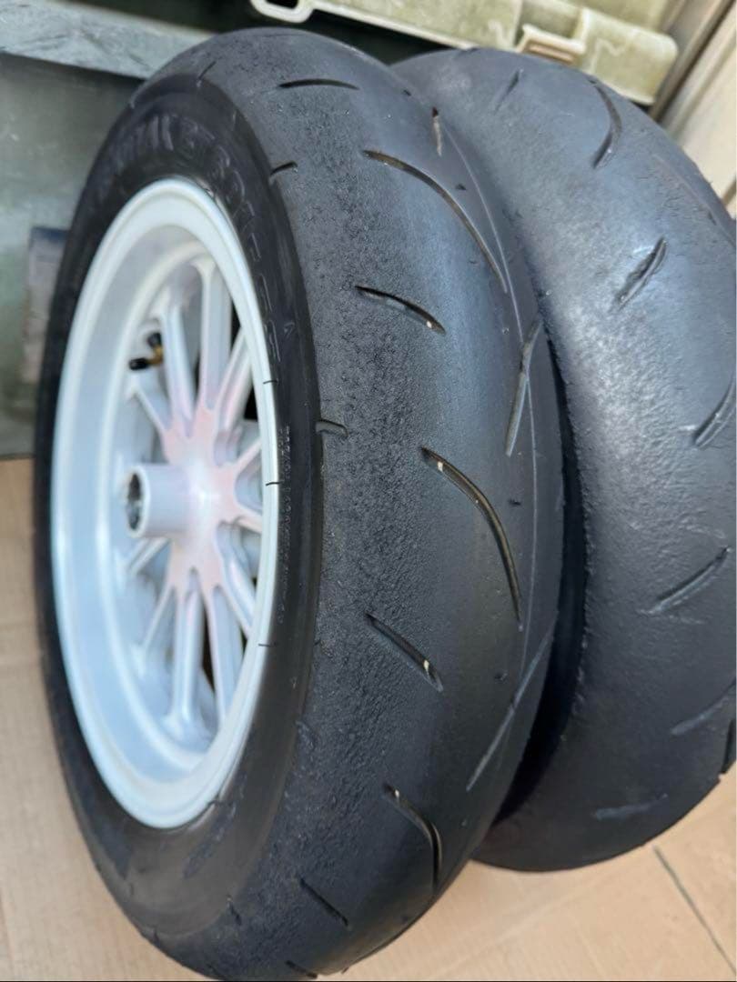 NSR50新品モダンワークス22年製ハイグリップタイヤ12インチ