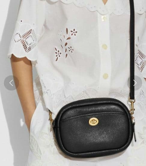 COACH コーチ　カメラバッグ　ターンロック　ブラック　ショルダーバッグ