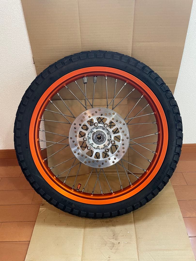 トリッカー　フロントホイール　オレンジ　他にリアホイール出品ありセット値引き可能