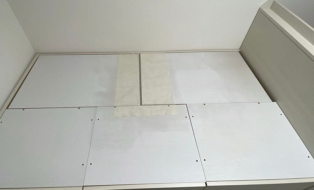 ミルク　ニトリ　セミダブルベッドフレーム（ジオ チェスト40J WW