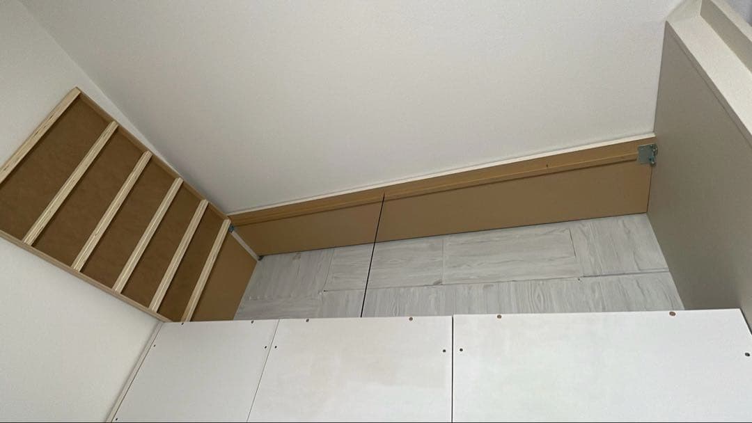 ミルク　ニトリ　セミダブルベッドフレーム（ジオ チェスト40J WW