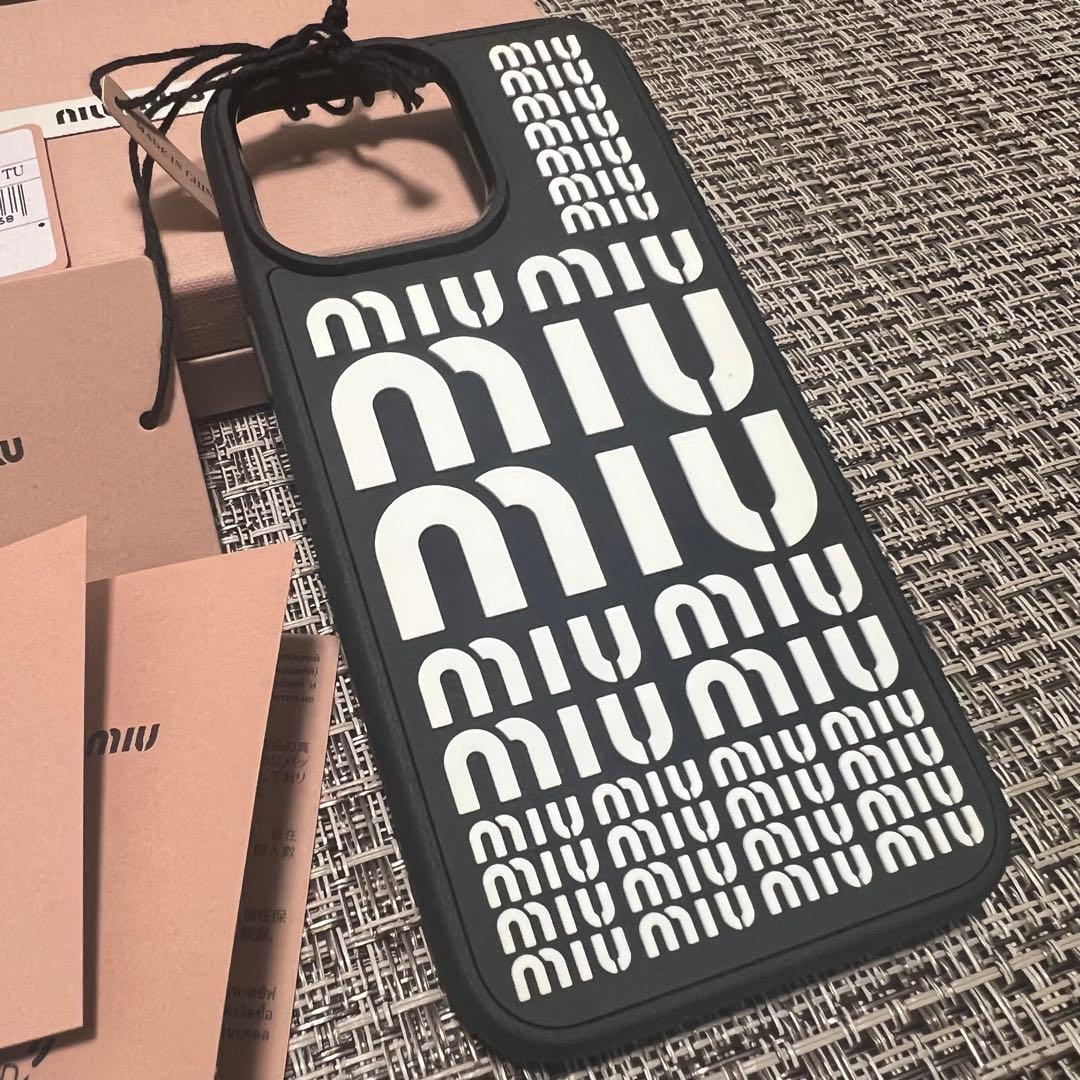 MIU MIU iPhone14pro maxケース ブラック新品未使用 箱付き