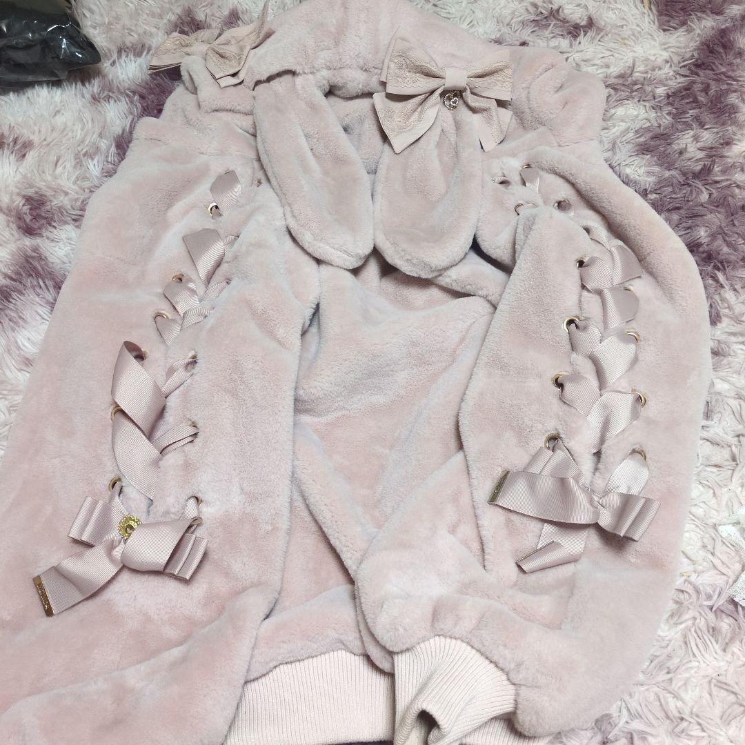 リズリサ うさ耳パーカー