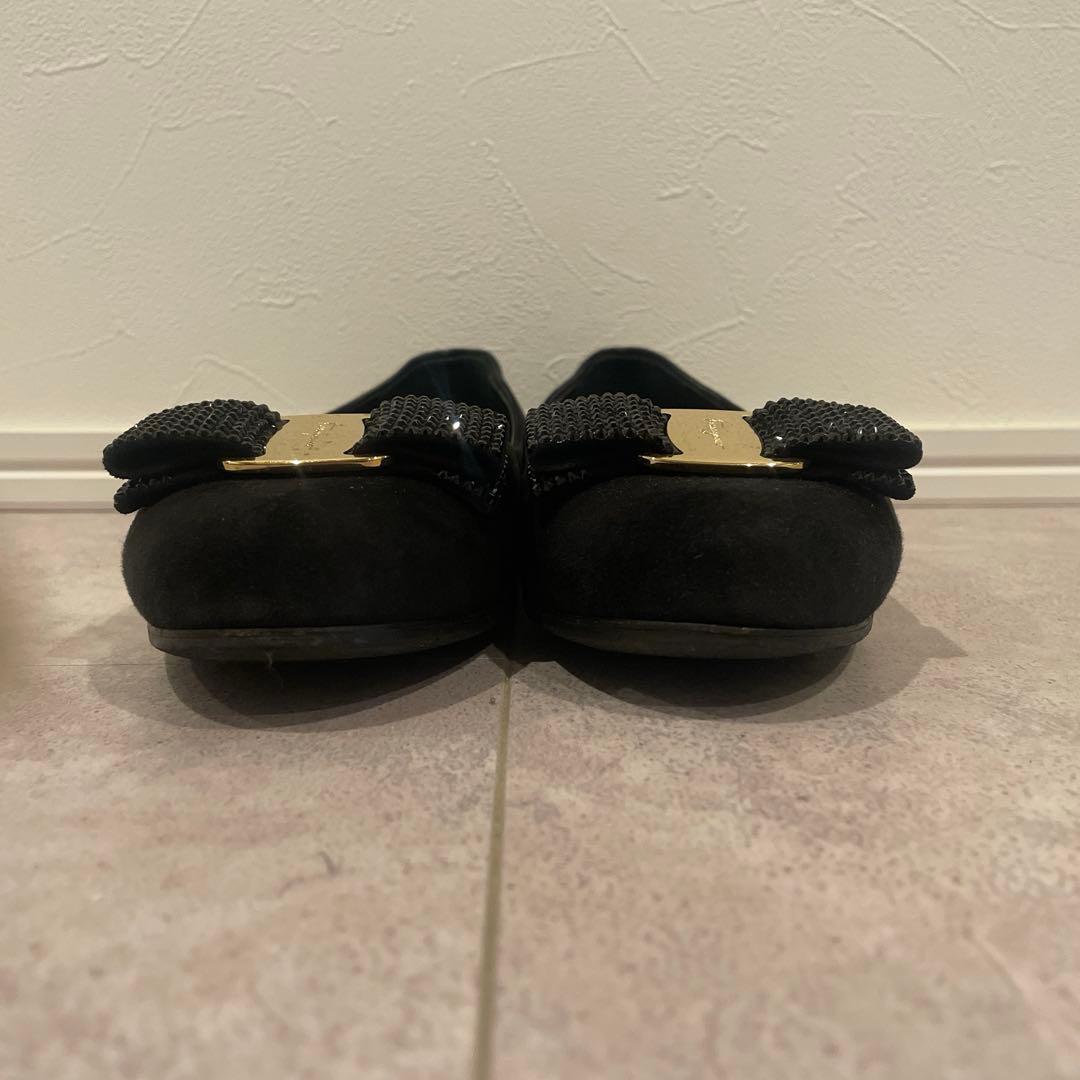 フェラガモ パンプス フラットバレエシューズ　6 D リボン